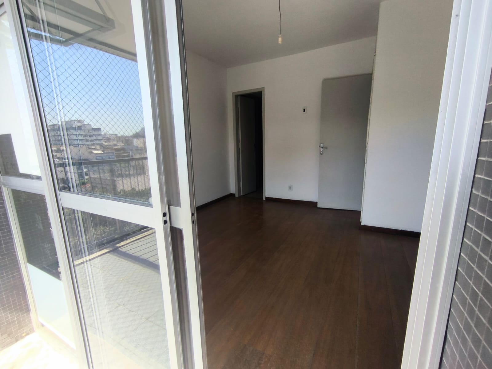 Apartamento para alugar no Grajaú 3 quartos, varanda e duas 